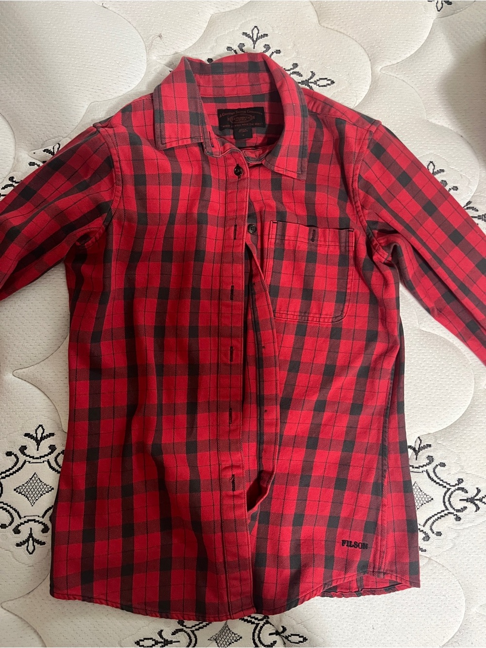 Filson Women’s Red & Black Buffalo Plaid Button-Up Shirt